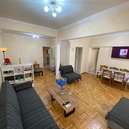 Beautiful Apartment In The Center Of Салоники Экстерьер фото