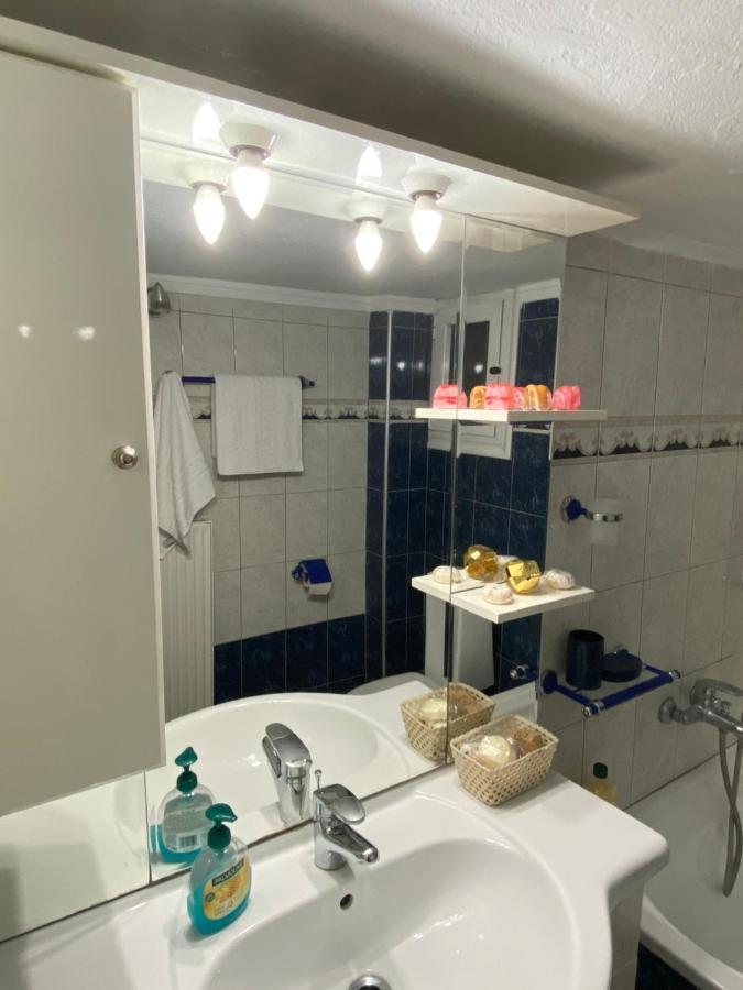Beautiful Apartment In The Center Of Салоники Экстерьер фото