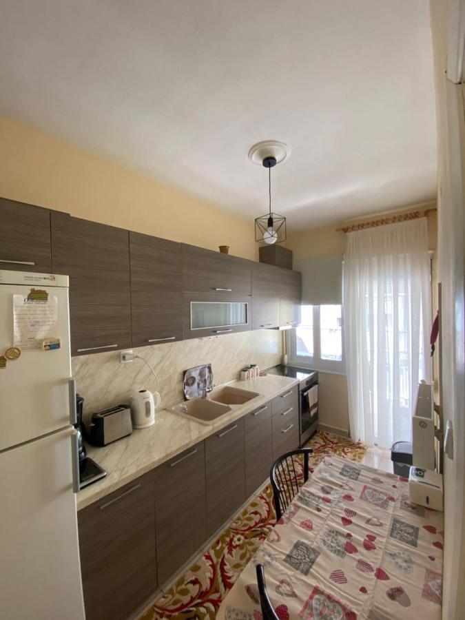 Beautiful Apartment In The Center Of Салоники Экстерьер фото